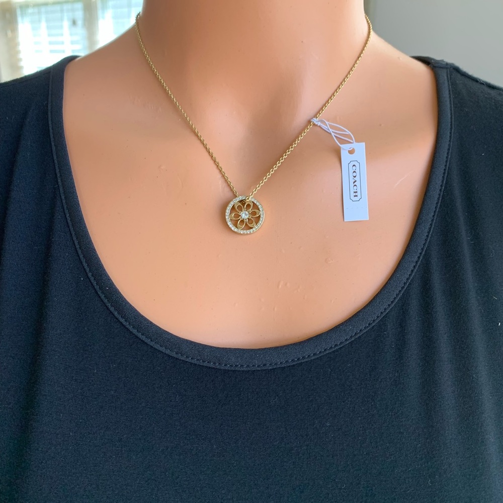 NWT COACH PAVE SIGNATURE DISC NECKLACE GOLD